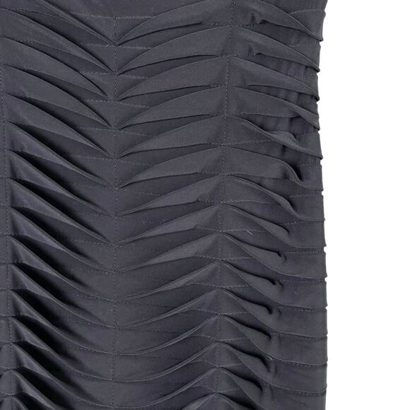 Adrianna Papell Shutter Pleat Stretch Jersey Sheath Cocktail Dress Black, Size 4 - Picture 5 of 10